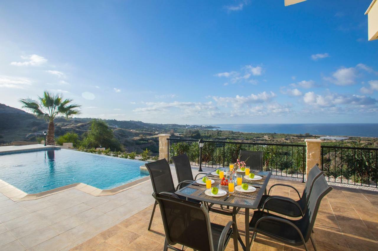 Villa Blue Jadeite Peyia Exterior photo